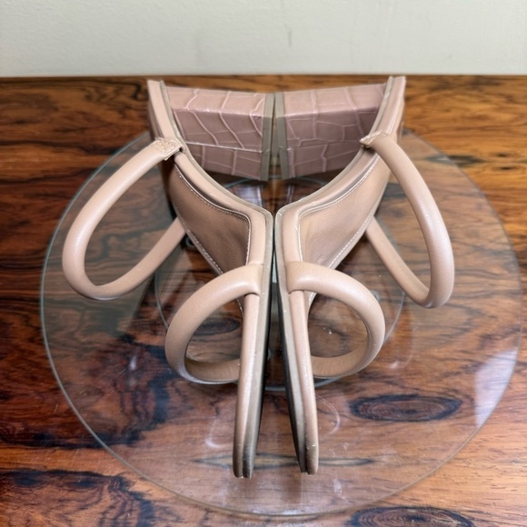 DV by Dolce Vita Halsty Double Band Mules in caramel - Picture 14 of 16